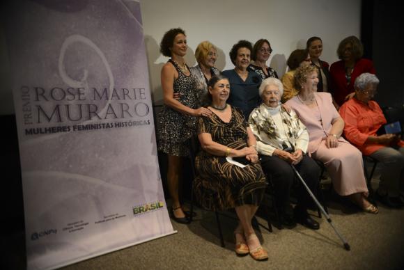 Prêmio destaca luta de mulheres por igualdade de direitos