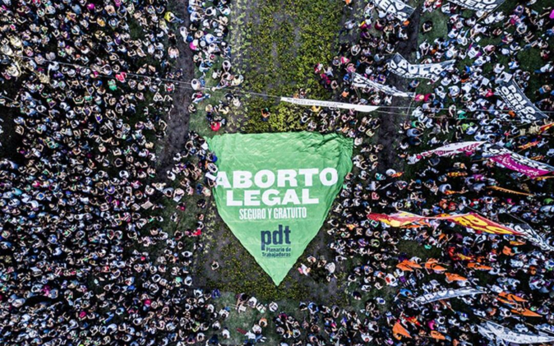 Ativistas latino-americanas apontam o fundamentalismo religioso como um dos principais entraves para avanço do direito ao aborto