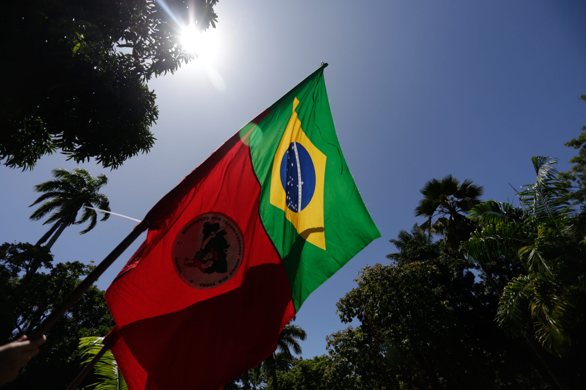 Apreensão e expectativas na cena eleitoral