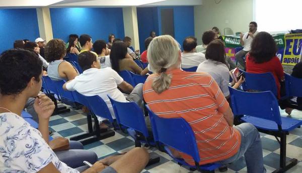 Meta pernambucana: 100 mil assinaturas para a Lei da Mídia Democrática em 2015 [OmbudsPE]