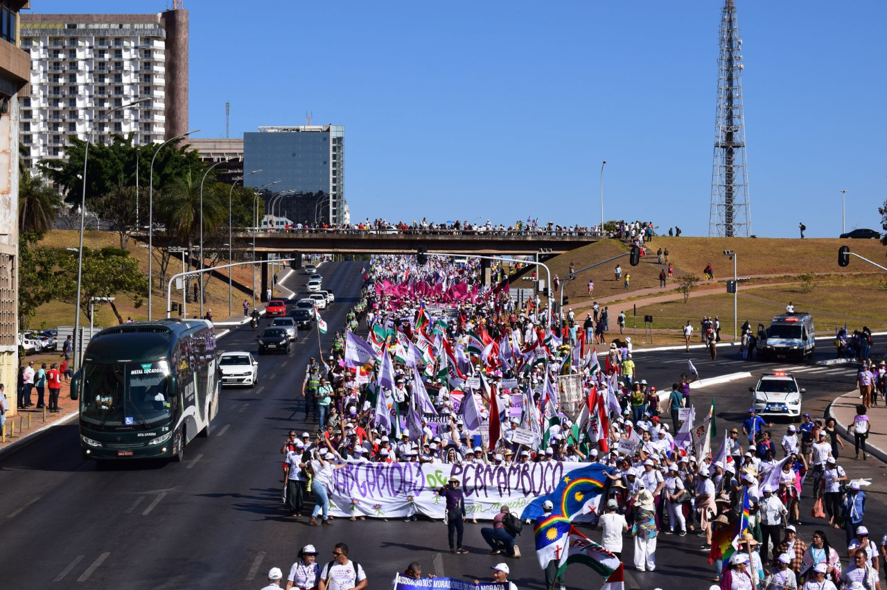 A Revolução é das Mulheres: Margaridas mostram o poder do movimento organizado das trabalhadoras do campo, das águas e das florestas em resistência ao fascismo