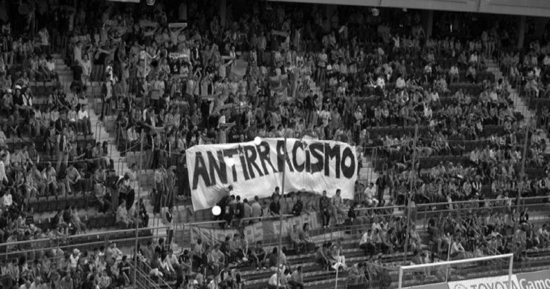 Antirracismo no Brasil: uma tarefa inadiável às pessoas brancas