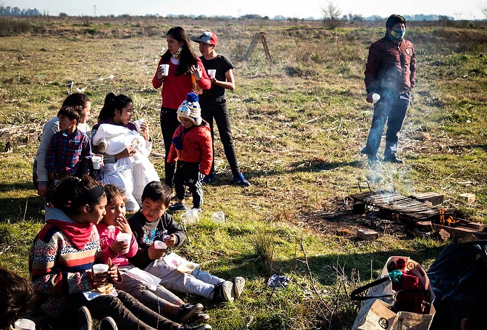 Ocupação de terras e desocupação na Argentina: O direito a construir outro habitat