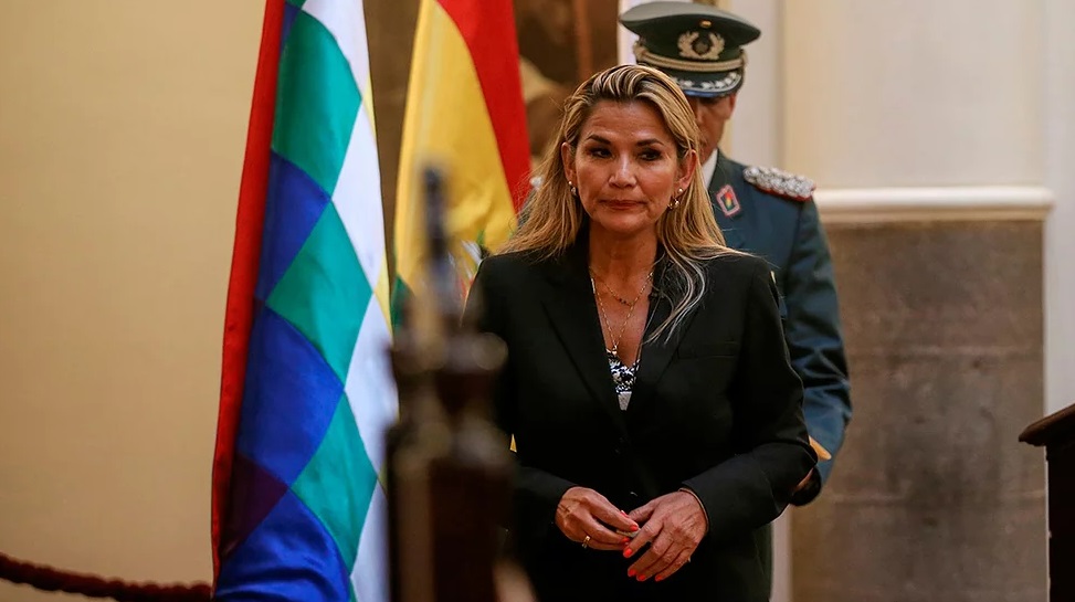 BOLÍVIA: Nomear o golpe