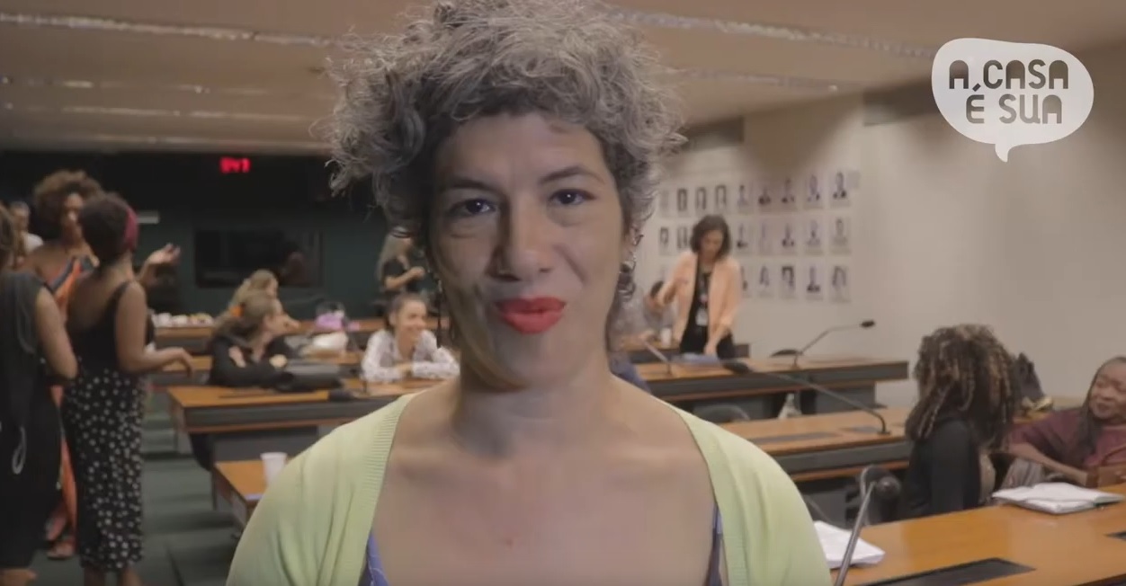 A participação das mulheres nos espaços da política institucional